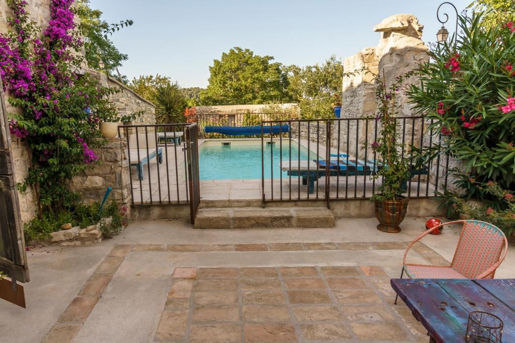 Mas Des Carnassoles Bed & Breakfast Bagian luar foto
